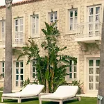 Hotel Manastir 2*
