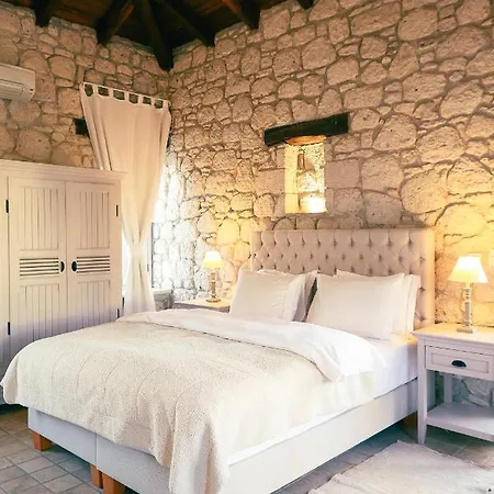 Hotel Manastir 2*