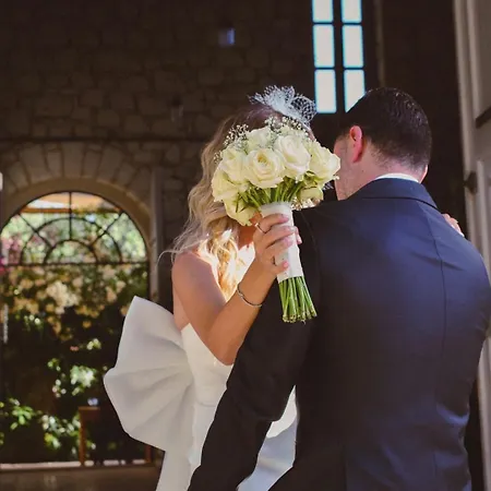 ホテル Manastir アラカティ